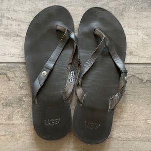 UGG Leather Flip Flops
